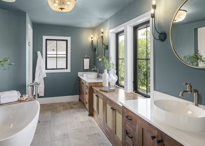 210610 4209 Halstead 126