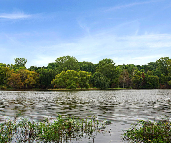 Lake in Baytown Township new development Bay Lake Reserve