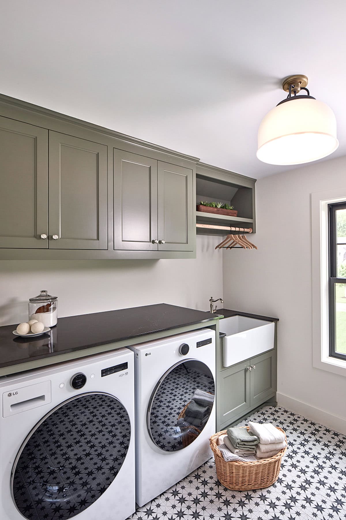 Charlestown R Gonyea Laundry 001 24 Copy 2